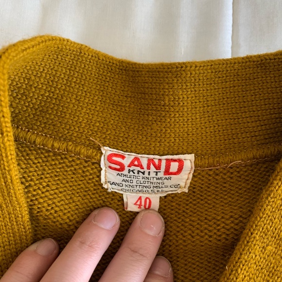 Vintage 1950s Sand-Knit Varsity Wool Sweater Gold - Picture 3 of 3